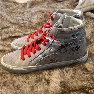 Steve Madden Kenzie White Multi